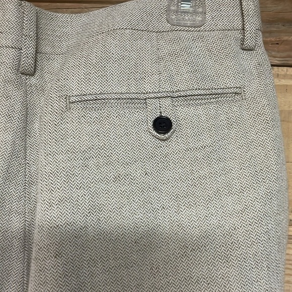 Banana Republic Relaxed Tapered Fit size 29 Regular Cream Chevron Dress Pants - Picture 11 of 13